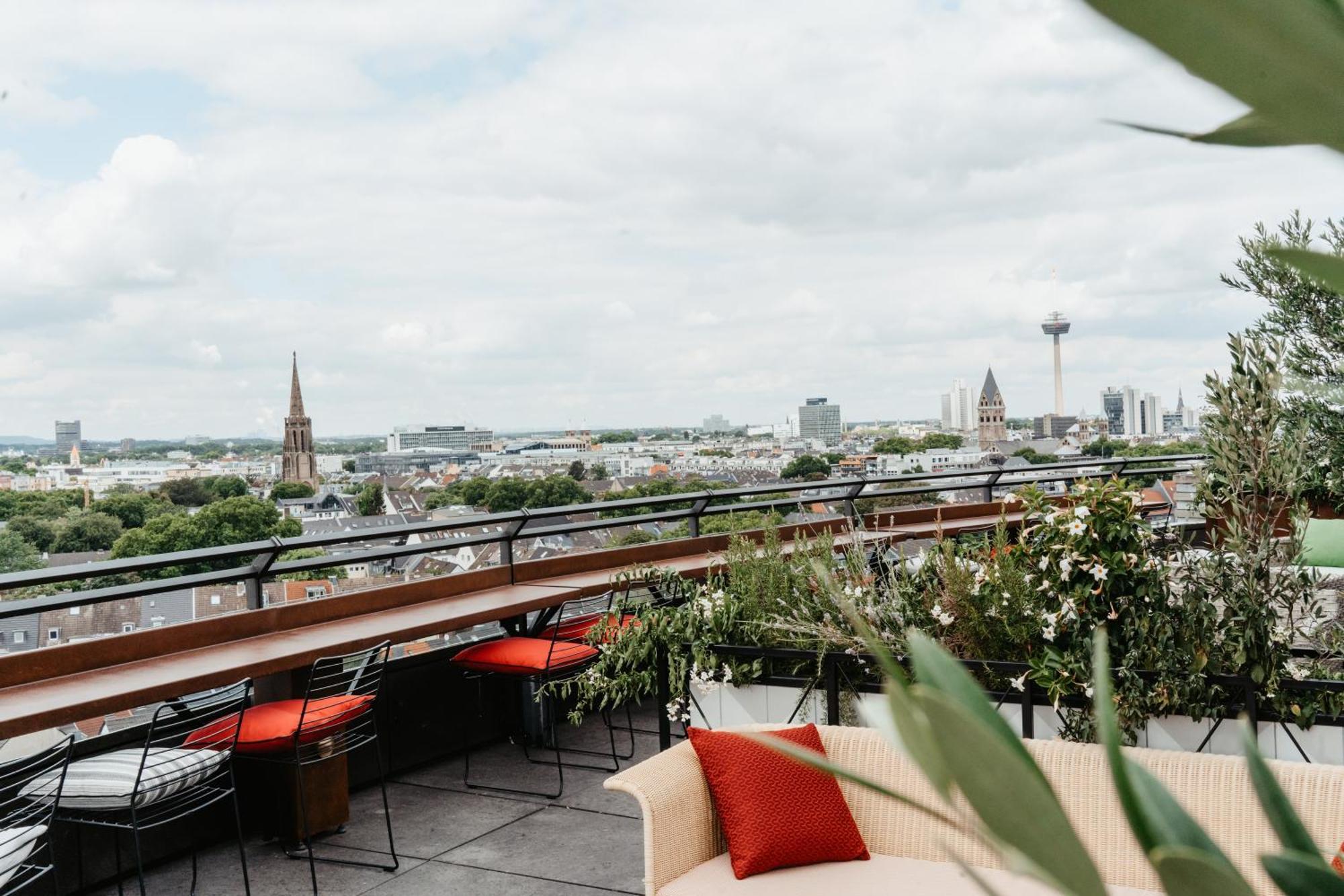 Wasserturm Hotel Cologne, Curio Collection By Hilton Exteriér fotografie