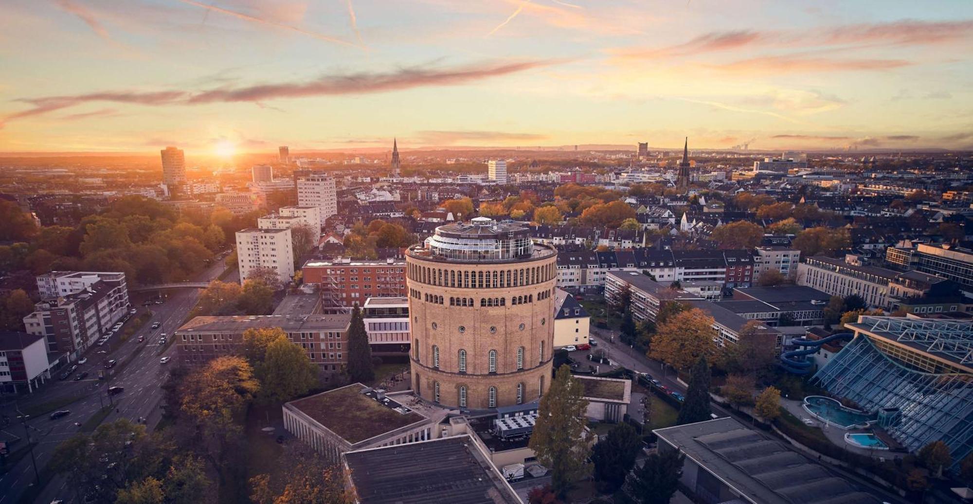 Wasserturm Hotel Cologne, Curio Collection By Hilton Exteriér fotografie