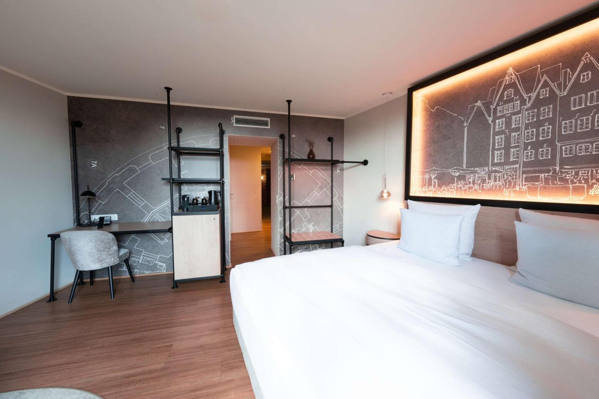 Wasserturm Hotel Cologne, Curio Collection By Hilton Exteriér fotografie